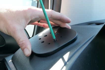 Bardzo mocny, bezinwazyjny wspornik montażowy do Citroen Berlingo III 2019-2025