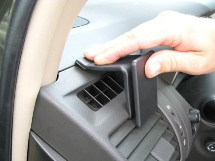 Brodit ProClip uchwyt do Toyota LandCruiser 150 2010-2023