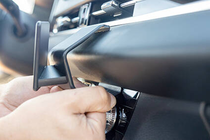 ProClip do Mitsubishi Outlander 2022-2025