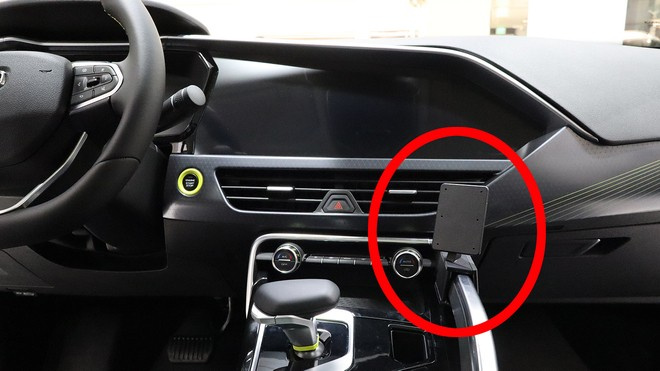 ProClip uchwyt montażowy do Geely Tugella 2019-2026