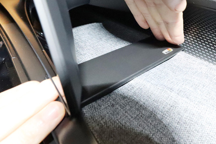 ProClip uchwyt montażowy do Peugeot 3008 2025-