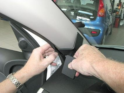 ProClip do Peugeot 206+ 09-13