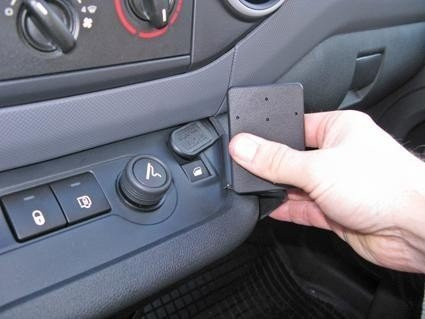 ProClip do Peugeot Partner 08-18