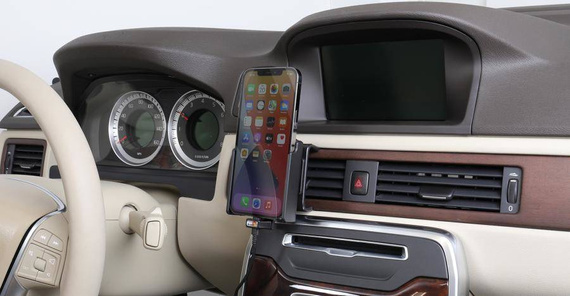 Uchwyt do Apple iPhone 12 Pro Max z wbudowanym kablem USB oraz ładowarką samochodową