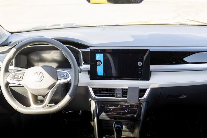 ProClip uchwyt montażowy do Volkswagen Taos 2022-2026