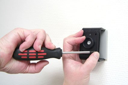 Uchwyt aktywny z instalacja na stałe do Sepura STP 8000.