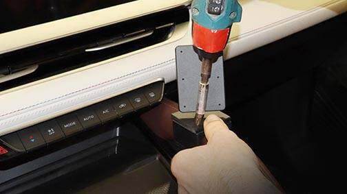 ProClip uchwyt montażowy do Geely Monjaro 2021-2025