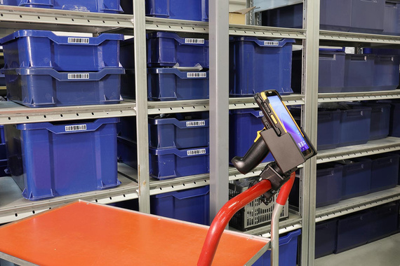 Uchwyt Brodit do CipherLab RS38 w gumowym etui z chwytem pistoletowym