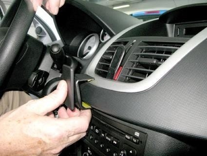 ProClip do Peugeot 206+ 09-13
