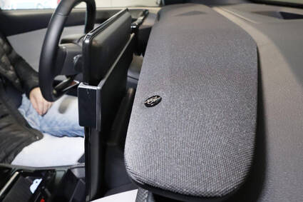 ProClip uchwyt montażowy do Ford Capri EV 2025-2026