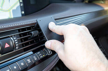 ProClip uchwyt montażowy do Lexus seria LS 2018-2025 wersja USA