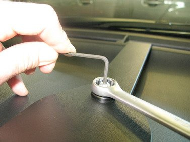 Bardzo mocny, bezinwazyjny wspornik montażowy do Toyota Yaris 15-18