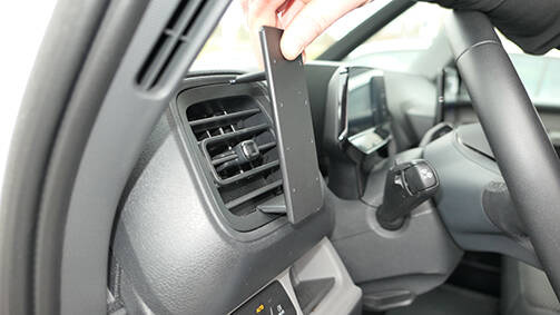 ProClip uchwyt montażowy do Volkswagen ID. Buzz Cargo 2023-2025