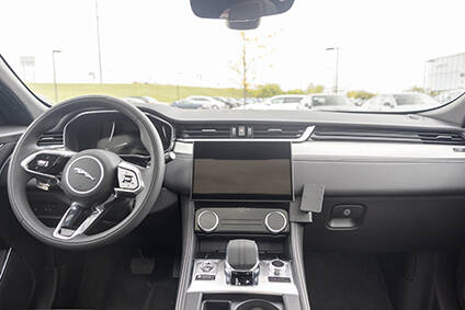 ProClip do Jaguar F-PACE 2021-2026