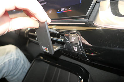 ProClip uchwyt montażowy do BMW iX2 2024-2026