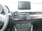 Brodit ProClip uchwyt do Mazda 2 2015-2023