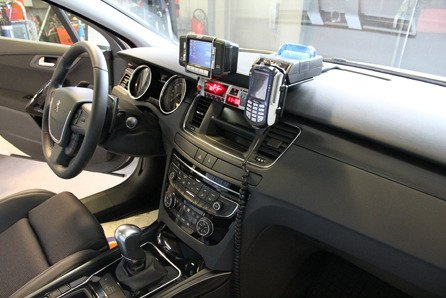 Bardzo mocny, bezinwazyjny wspornik montażowy do Peugeot 508 11-19