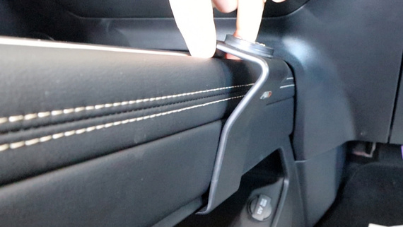 Brodit ProClip uchwyt do Mazda 6e 2025-2026