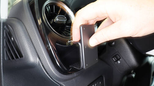 ProClip uchwyt montażowy do Mercedes Benz Vito 2024-2025