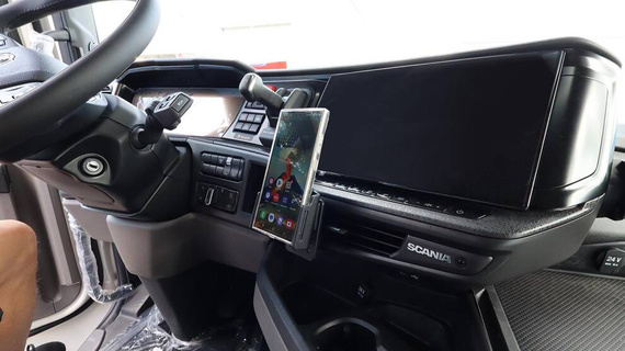 ProClip uchwyt montażowy do Scania seria R 2025-2025