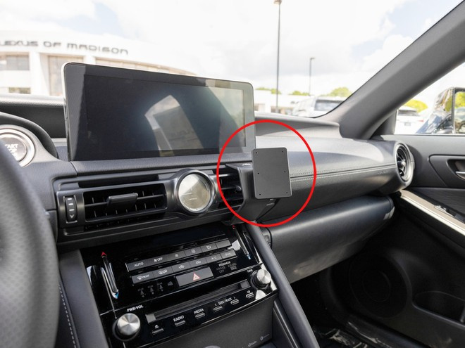 ProClip do Lexus Seria IS 2021-2025