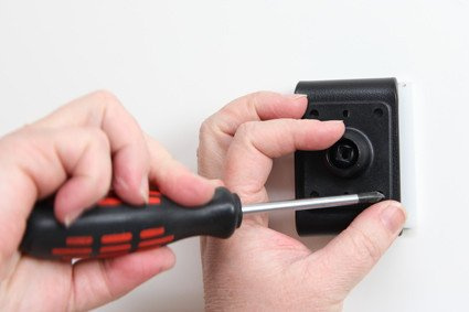 Uchwyt do HTC One M9 z wbudowaną ładowarką samochodową do instalacji na stałe