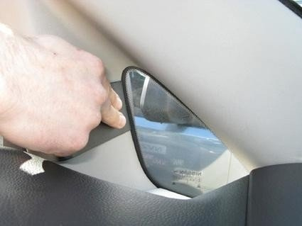 Brodit ProClip uchwyt do Nissan NV200 2010-2023