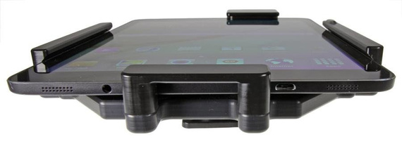 Uchwyt pasywny do tabletów gołych jak i w futerale regulowany w zakresie: 240-270 mm (szer.), 160-185 mm (wysokość), z wbudowaną blokadą sprężynową