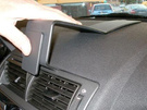 Bardzo mocny, bezinwazyjny wspornik montażowy do Ford Mondeo 01-07