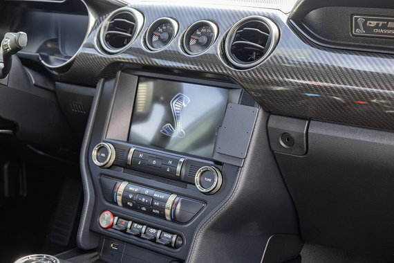 ProClip do Ford Mustang 15-23